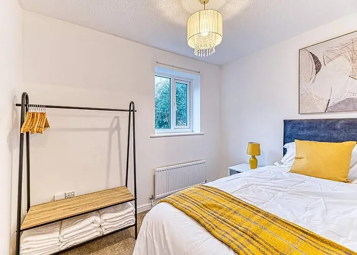 Cosy 2 Bedroom Flat Chester