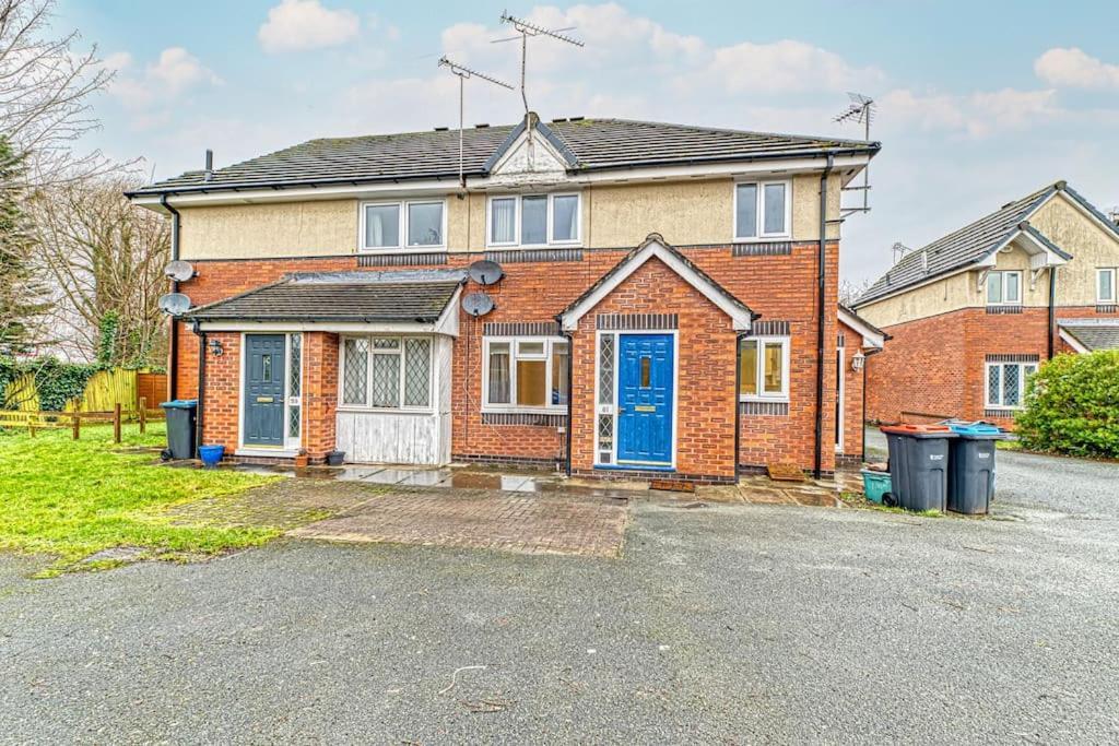 Apartment Cosy 2 Bedroom Flat Chester